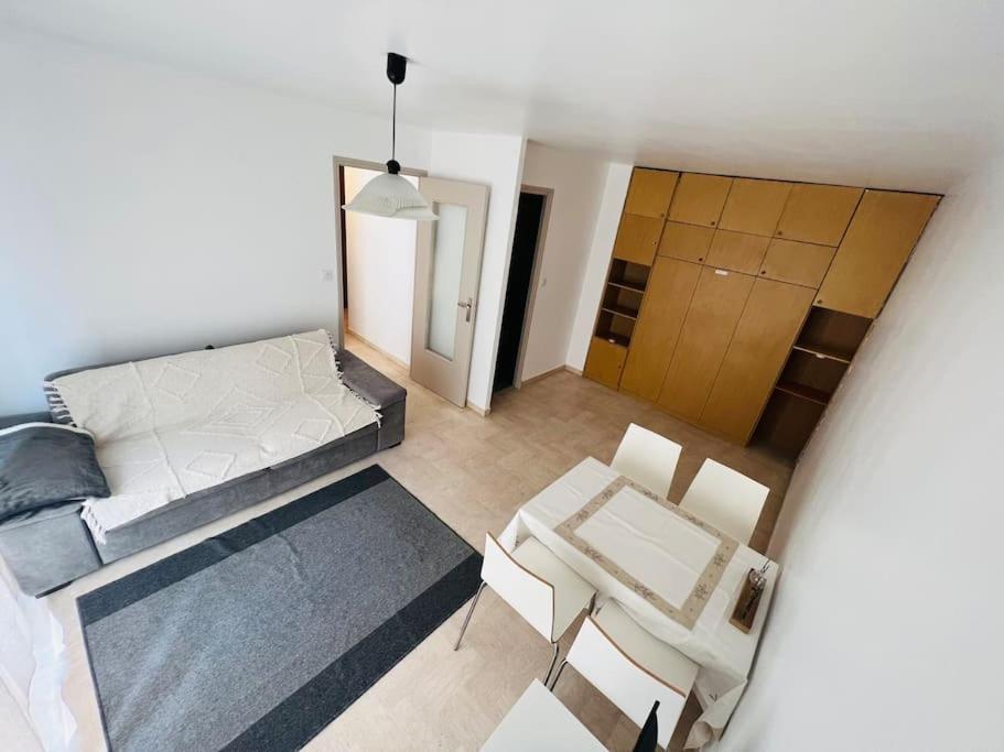 Studio 4 Couchages A 200 M De La Plage Avec Garage, Linge De Maison Et Serviettes Pour 30 Euros En Option Juan-les-Pins Zewnętrze zdjęcie